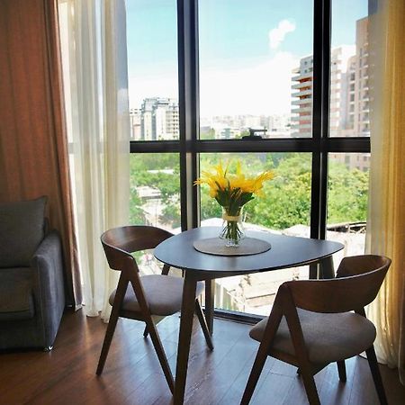 City Center Appartment At Buzand St. 예레반 외부 사진