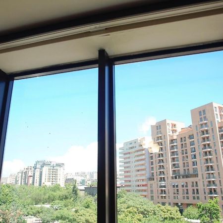 City Center Appartment At Buzand St. 예레반 외부 사진