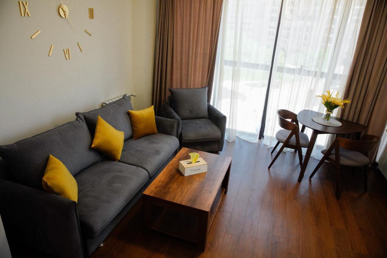 City Center Appartment At Buzand St. 예레반 외부 사진